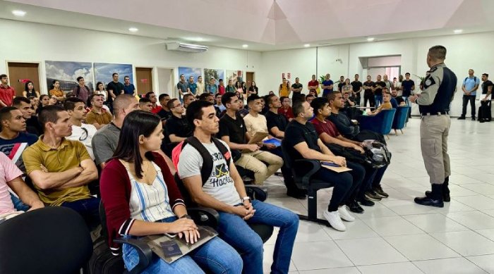 Pré-matrícula no Comando da Polícia Militar