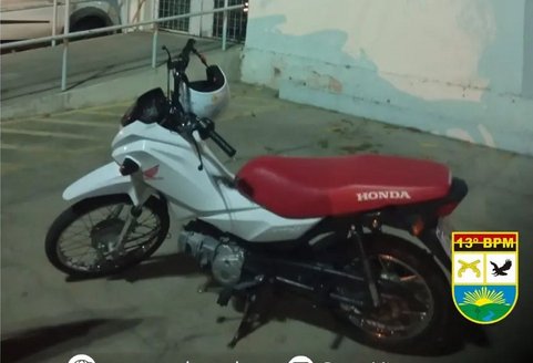 Moto usada em roubo na cidade de Olho D'água