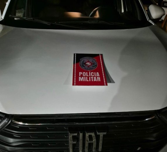 Carro clonado apreendido pela polícia militar em Catolé do Rocha 