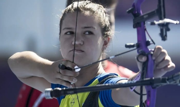 Ana Luiza Caetano se despede nas oitavas de final