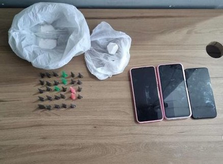 Prisão de homem e apreensão de drogas na cidade de Sousa
