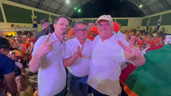 Alessandro Mendes, Chico Rufino, e Colorau