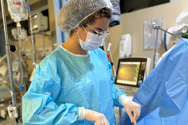 Experiências inovadoras da enfermagem da UTI Neurológica do Hospital Metropolitano 