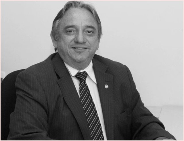 Advogado, Deleno Lucas