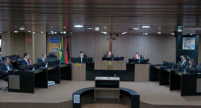 Julgamento sobre propaganda que ligou Cícero Lucena ao tráfico de drogas