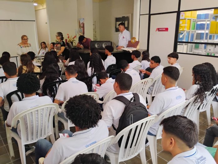Visitas programadas do projeto ‘A Escola Vai à FCJA’.