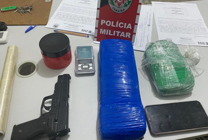 Apreensão de materiais ilícitos na cidade de Pombal