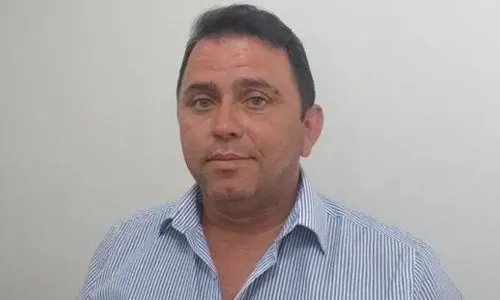 Denúncia contra prefeito que usou carro do Município