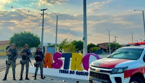 A polícia militar no município do Lastro 