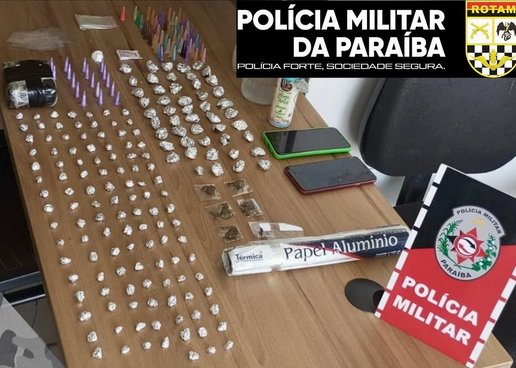 Material ilícito apreendido em ação da Polícia Militar