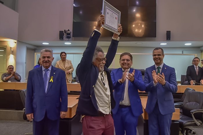 Título de cidadão paraibano ao professor José Antônio Novaes da Silva