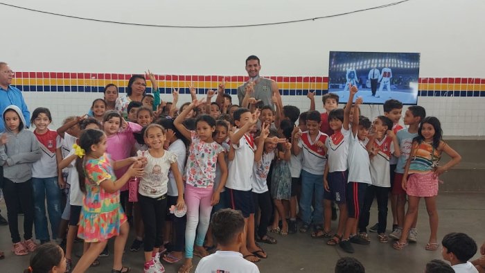 Visita do paraibano Netinho, medalhista Olímpico