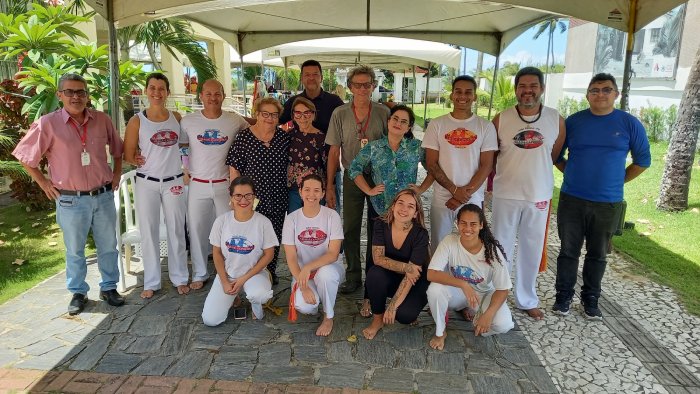 Grupo de capoeira reúne esporte, recreação, cultura e arte na FCJA