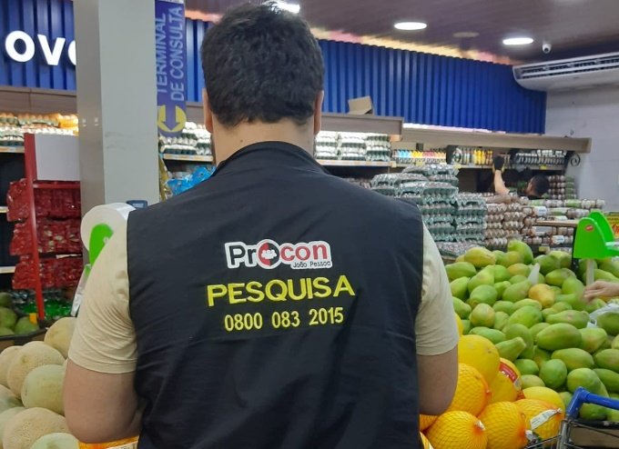 Procon-JP encontra diferença de 700% no preço da alface em pesquisa para hortifrútis