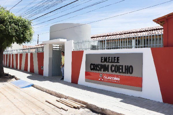 Escola Municipal, Crispim Coelho em Cajazeiras