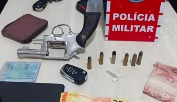 Arma de fogo apreendida pela polícia militar em Cajazeiras 