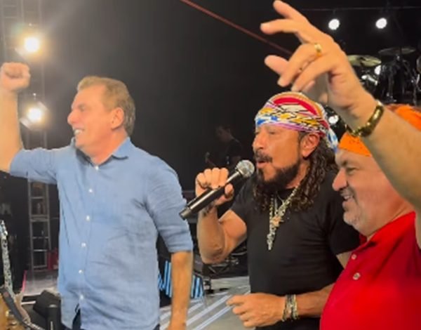Chico Mendes (PSB) na festa de emancipação política de São João do Rio do Peixe