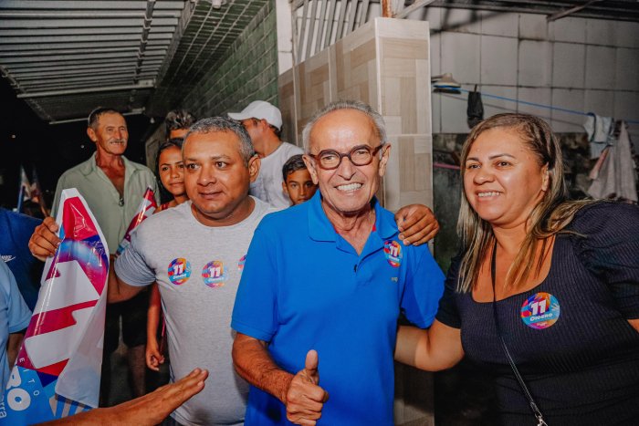 Caminhada seguida de carreata, com grande mobilização