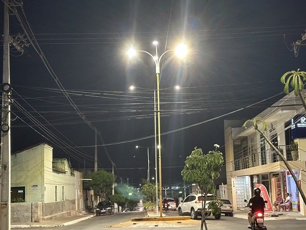 Iluminação de LED da Prefeitura de Sousa 