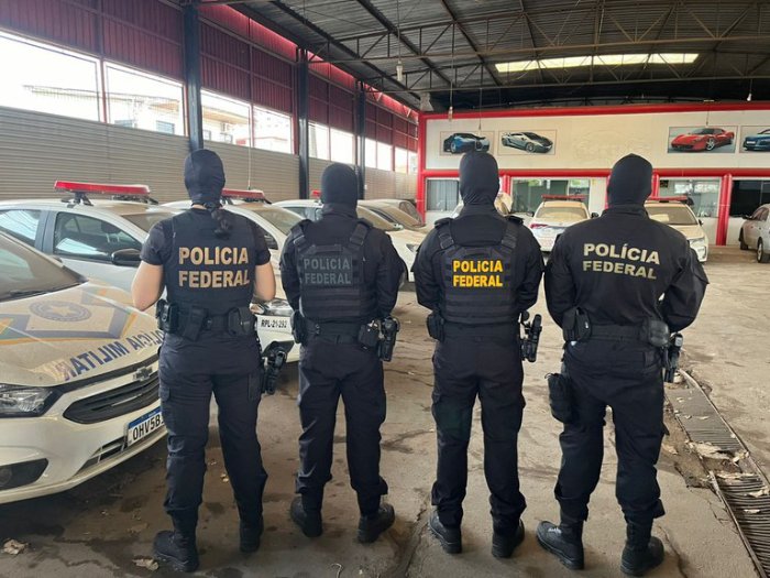 Operação para reprimir possível fraude na contratação de serviços de locação de viaturas