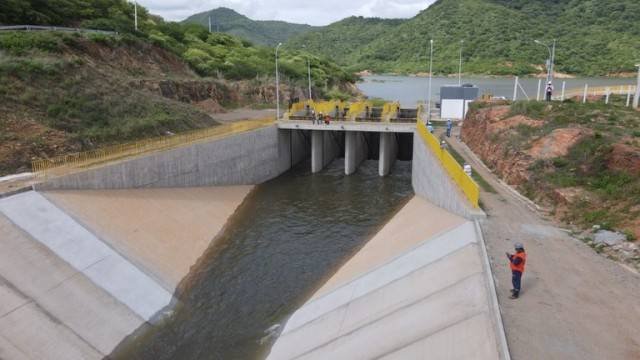 Águas do São Francisco avançam no Sertão com testes no Ramal do Apodi