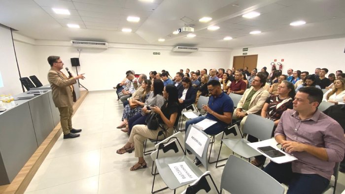 Sessões solenes de entregas de carteiras