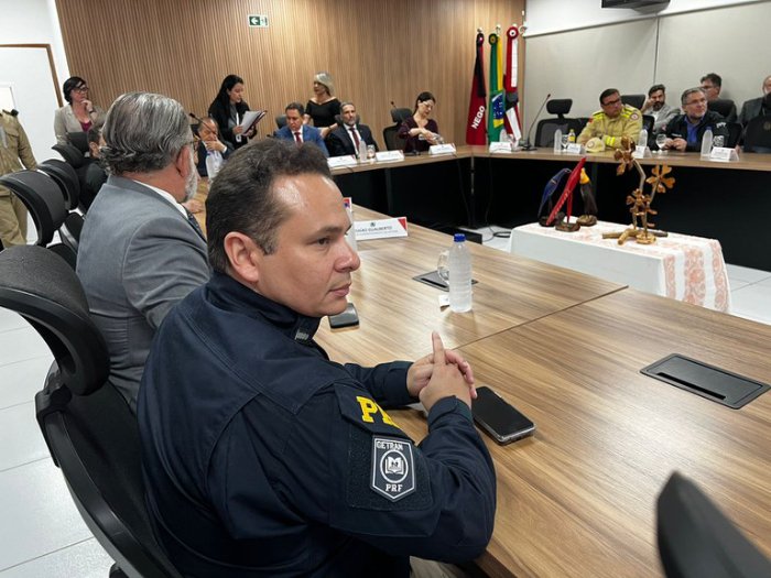 Reunião sobre estratégias para fortalecer a segurança pública na Paraíba