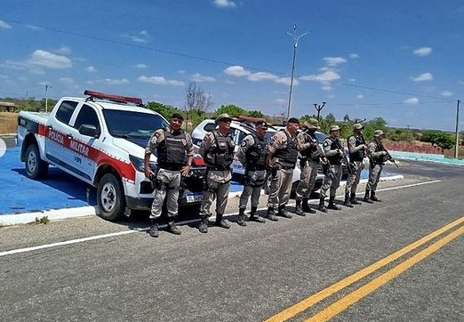 Abordagens, rondas e checkpoints em busca de armas, drogas e foragidos