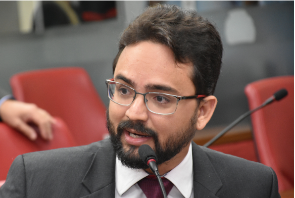 Tiberio Limeira, secretário de Administração 