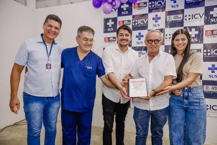 Entrega de catracas de reconhecimento facial