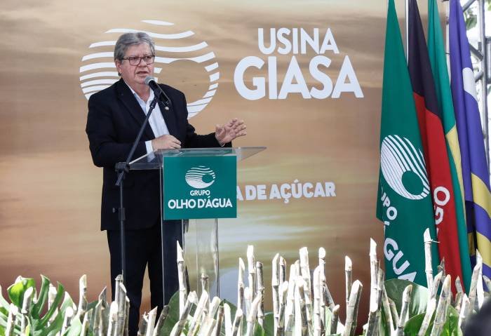 Inauguração da usina Giasa no município de Pedras de Fogo