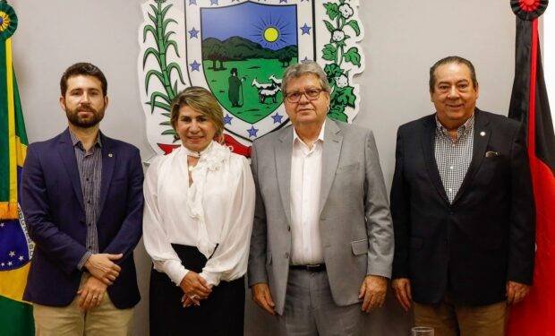 Michel Henrique, Edna Henrique e o governador João Azevêdo