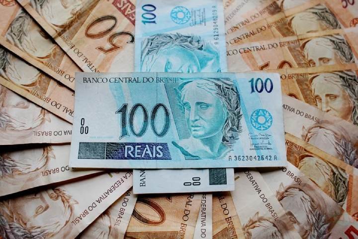 Brasil, um rombo nas contas públicas