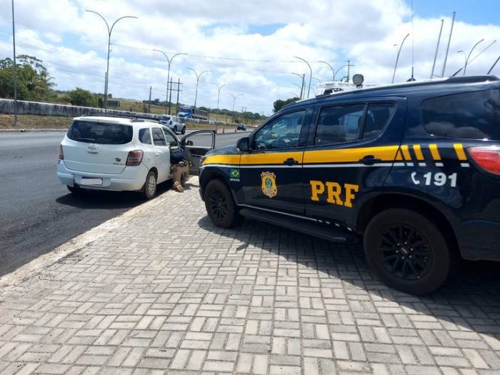Prisão de três condutores embriagados