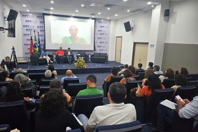 Redução de impactos de usinas eólicas e fotovoltaicas em comunidades tradicionais da PB é tema de curso no MPF