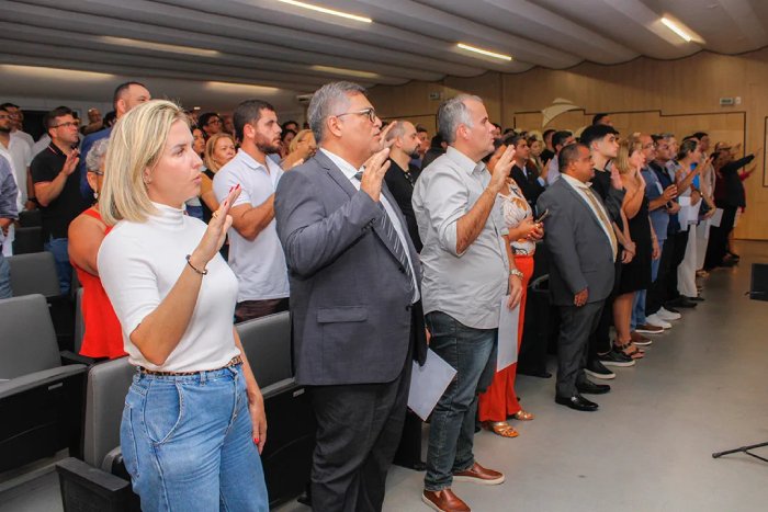 Entregas de carteiras pelo Creci-PB