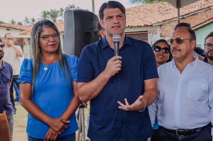 Ordem de serviço para construção do Campo do Alvorada