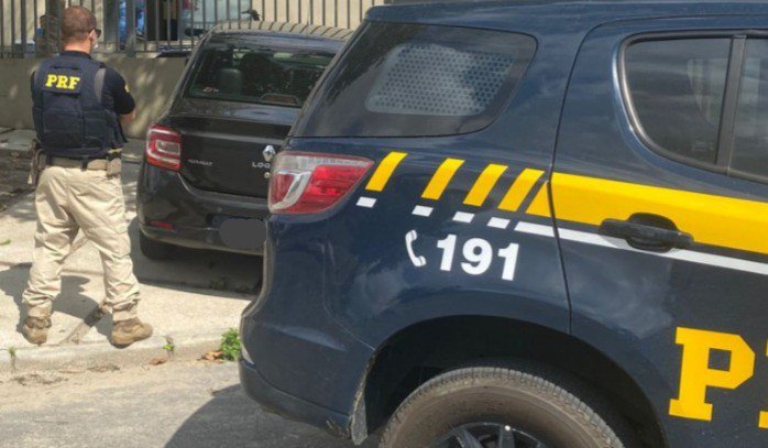 PRF apreende veículo com registro de furto na Paraíba 