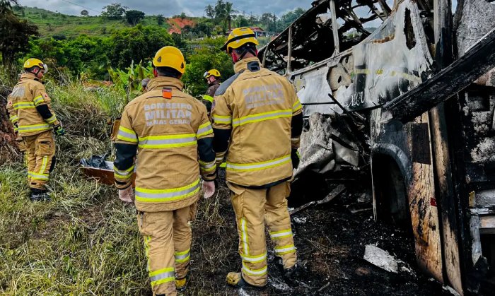Acidente devastador na BR-116, em Minas Gerais