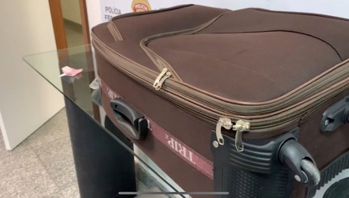 Prisão de mulher com 3kg de cocaína