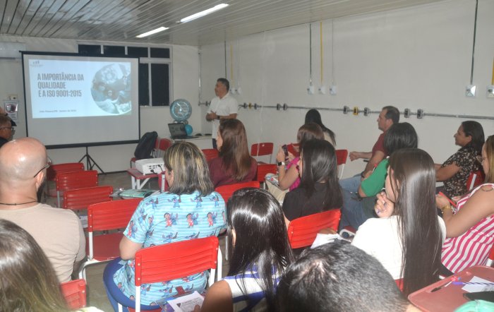 Treinamento sobre a importância da qualidade no atendimento