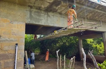Reparos em ponte na cidade de Aparecida