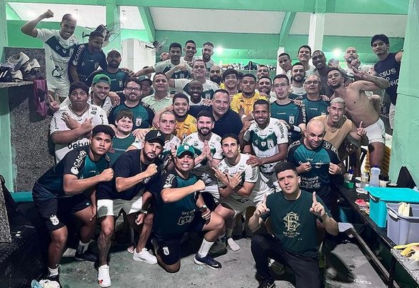 Sousa bate Campinense e segue firme na liderança