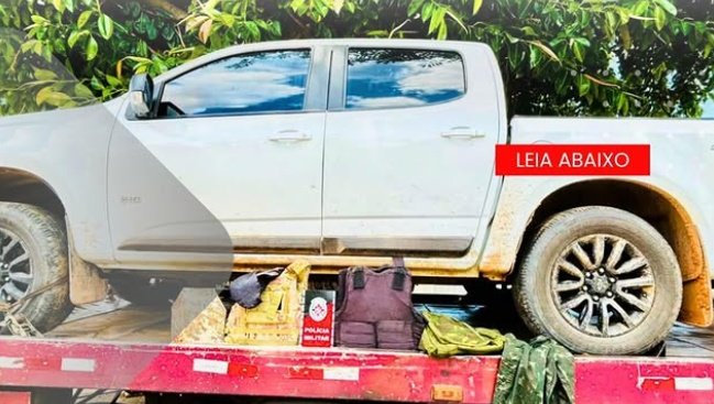 Veículo roubado recuperado pela polícia militar em Matureia 