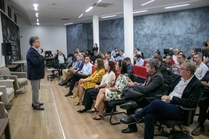 Seminário sobre saneamento básico
