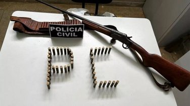 Prisão de homem por porte de arma de fogo