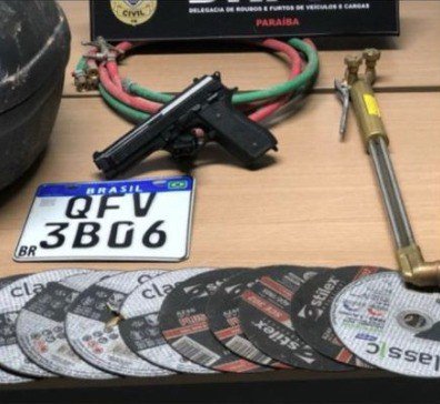 Prisão de homem acusado de vários crimes na Paraíba
