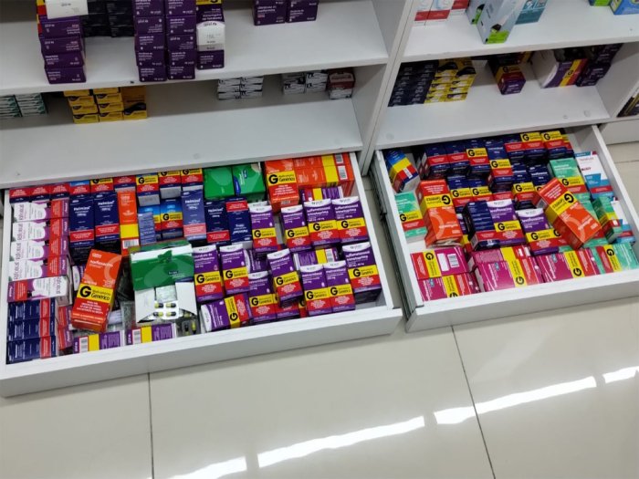 Apreensão de mais de 200 caixas de medicamentos controlados sem escrituração