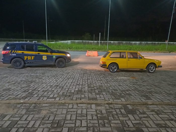 Brasília amarela recuperada pela PRF, na Paraíba