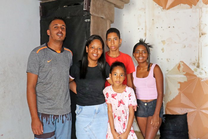 Mulher beneficiada com projetos da Prefeitura de João Pessoa